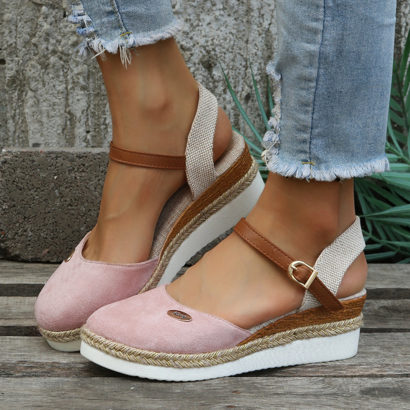 sandals – 6