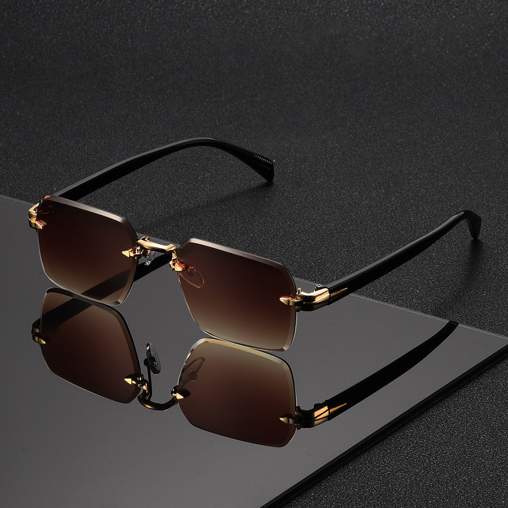 accessory – 8