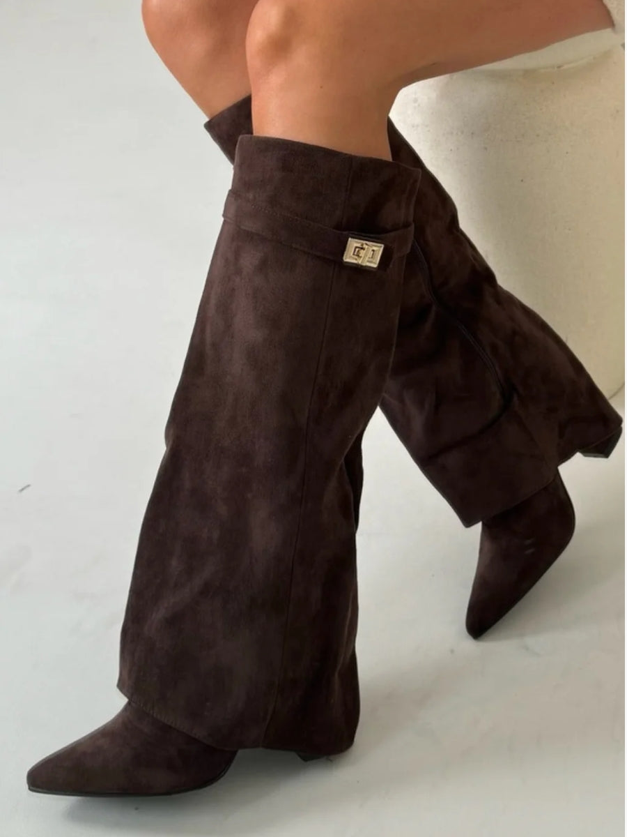 boots – 11
