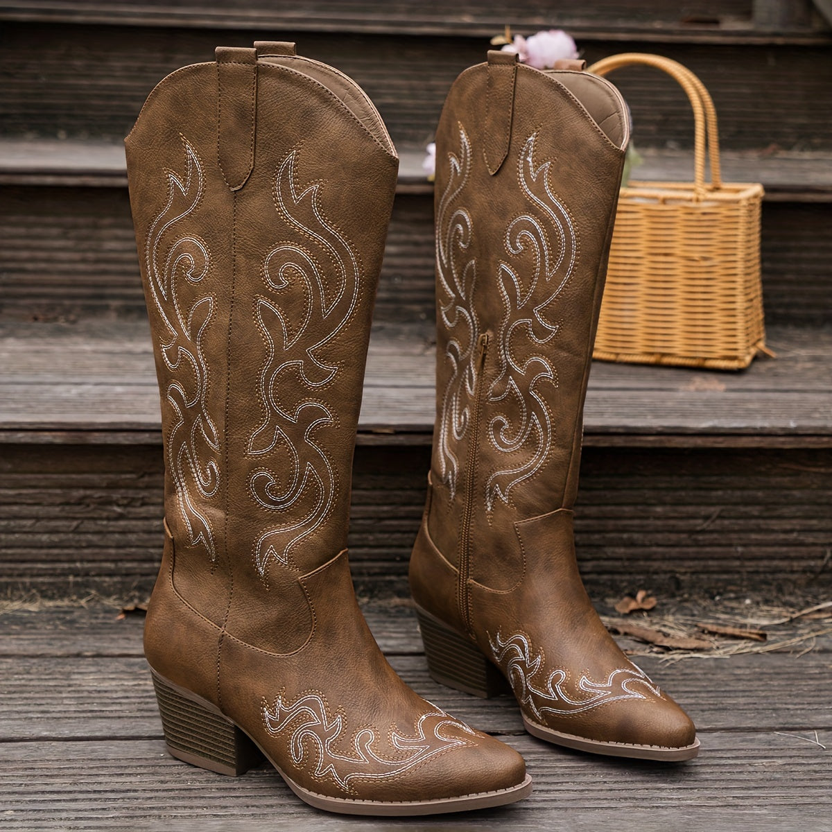 boots – 18