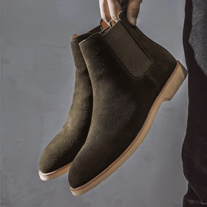 boots – 7