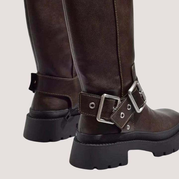 boots – 3