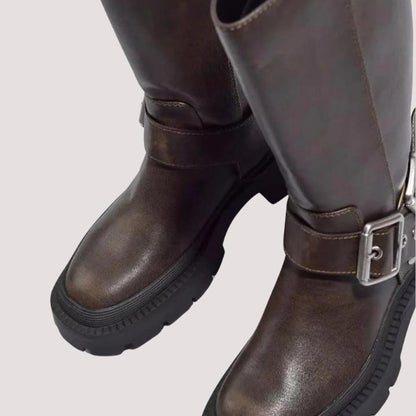 boots – 5