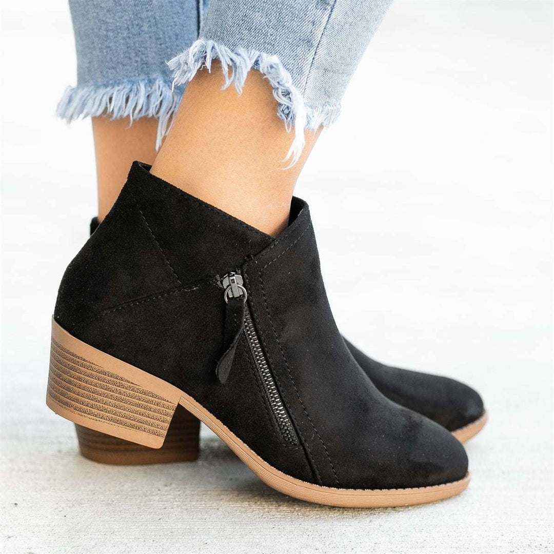 boots – 5
