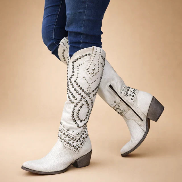 boots – 4