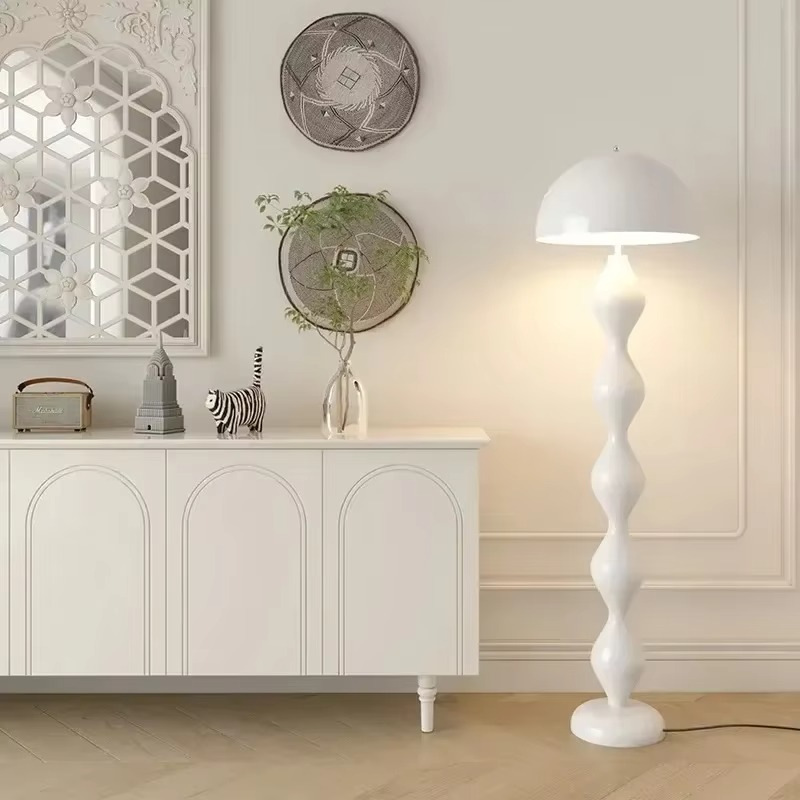 floor lamp – 3