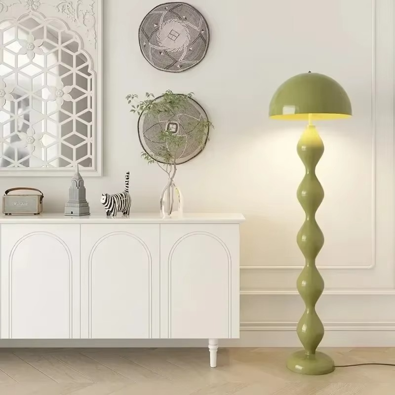 floor lamp
