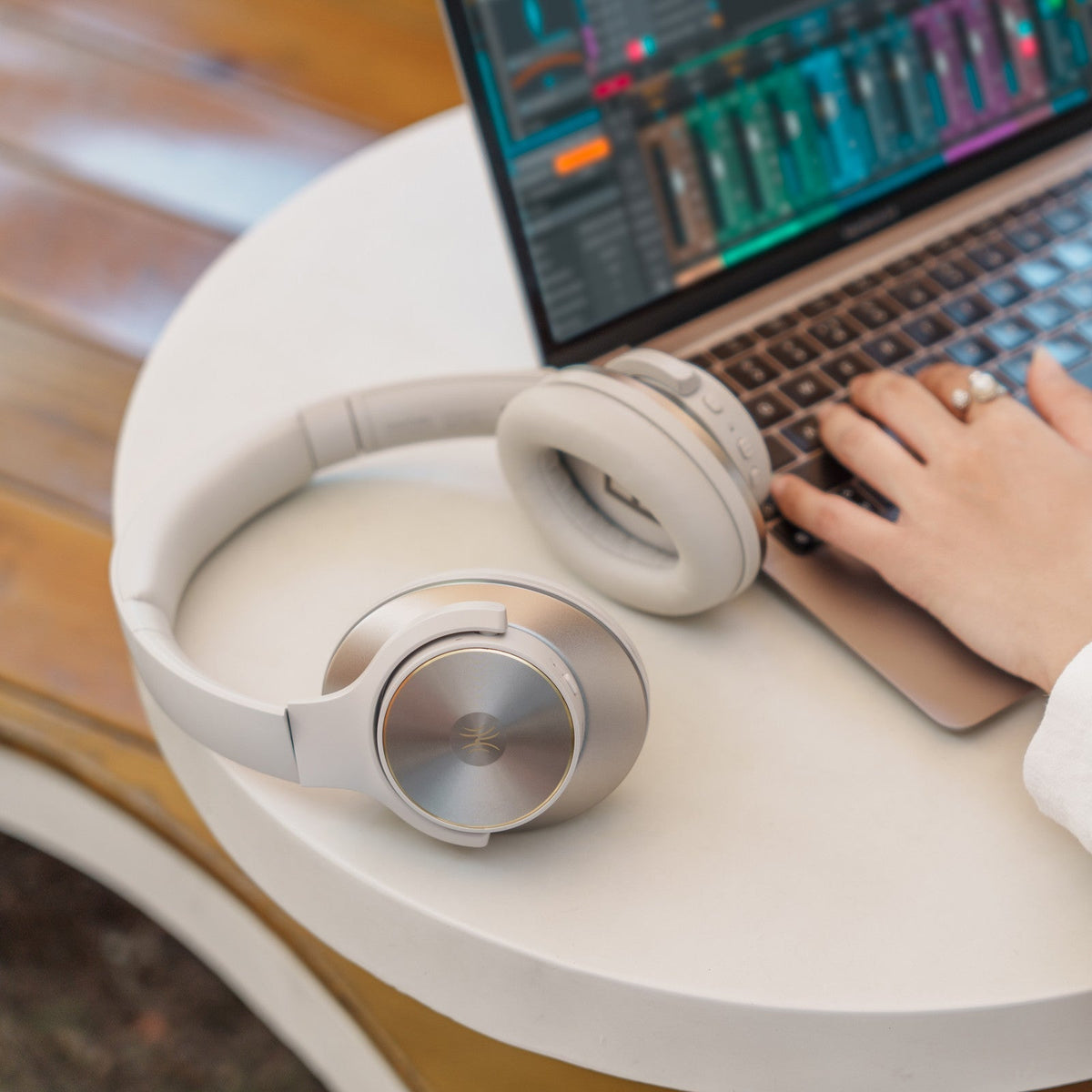 headphones – 5