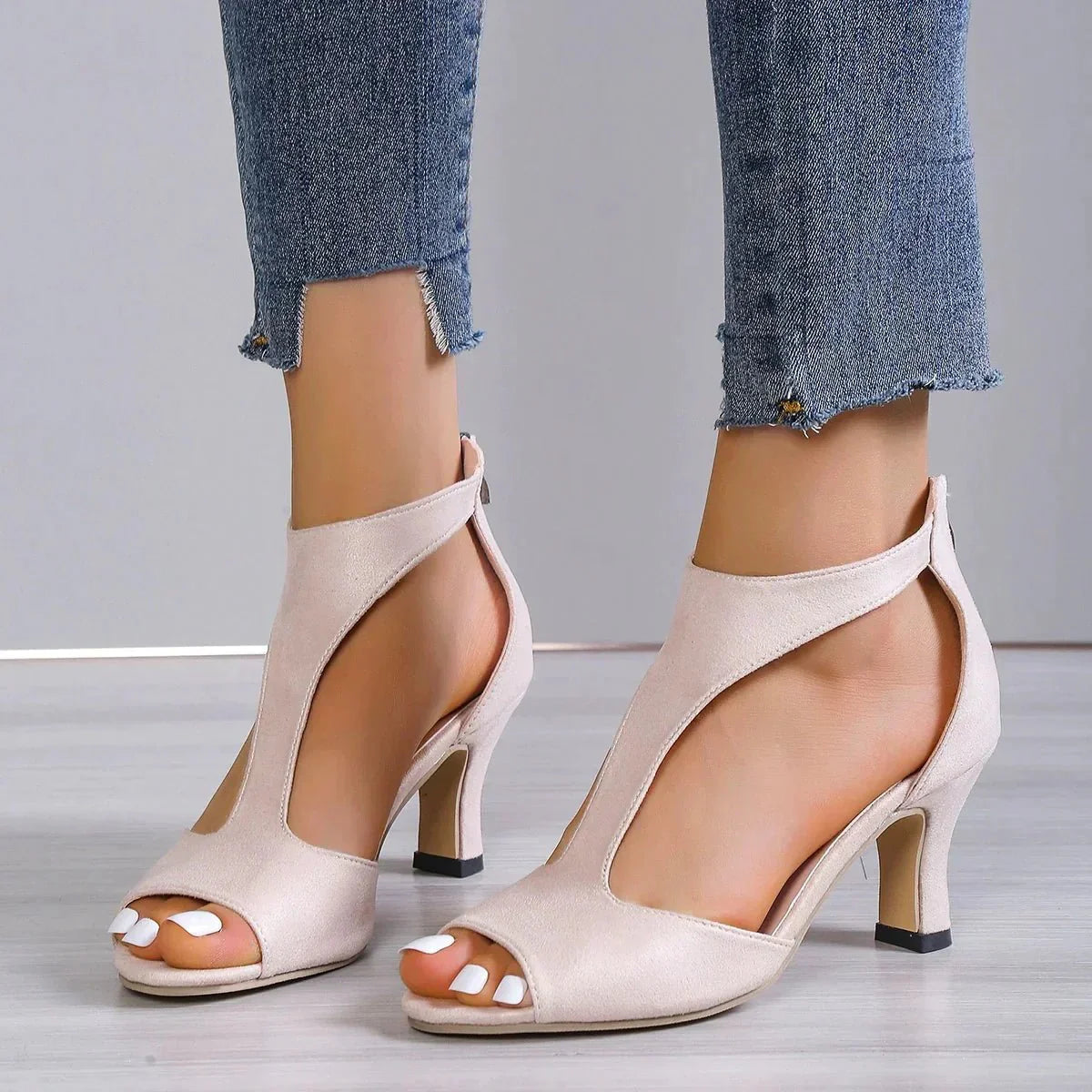 heels – 4
