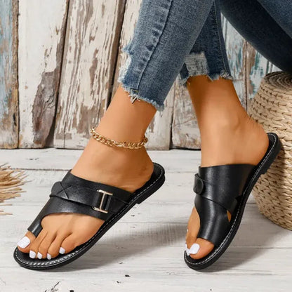 sandals – 4