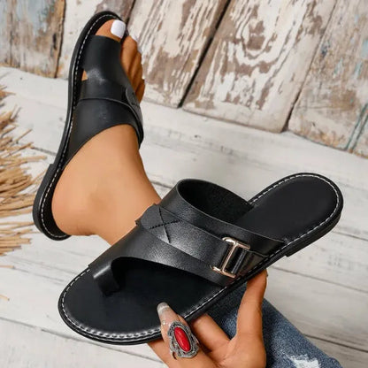 sandals – 7