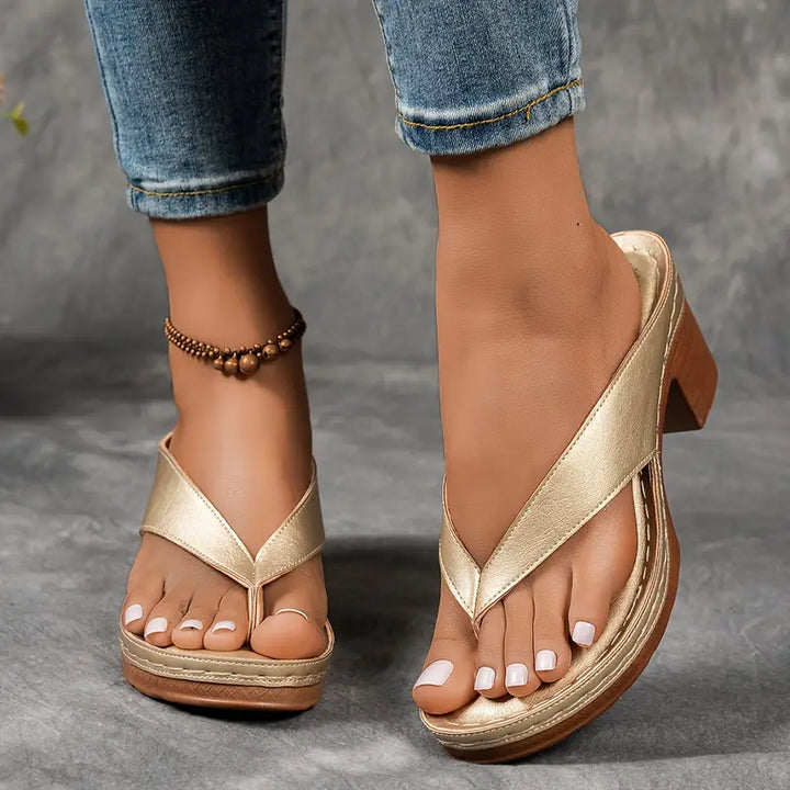 sandals – 6