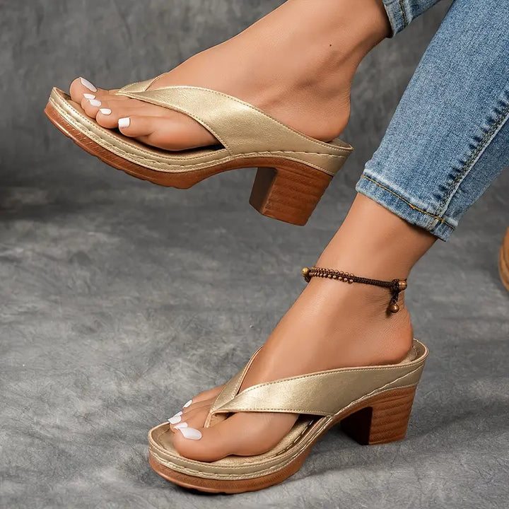 sandals – 7