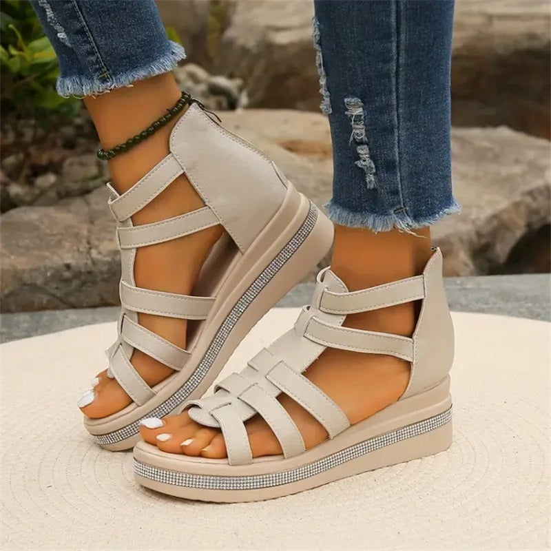 sandals – 8