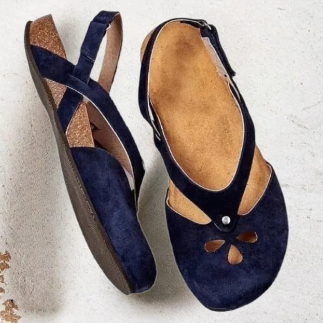 sandals – 3