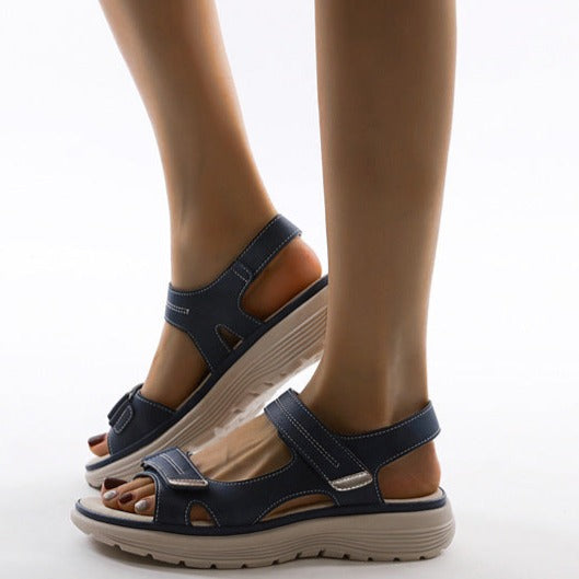 sandals – 7