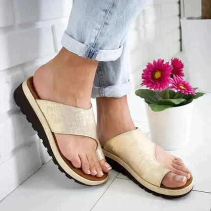sandals – 9