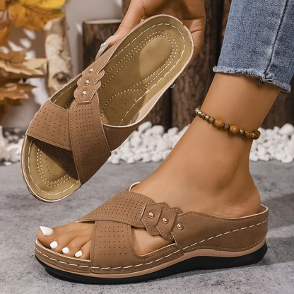 sandals – 13
