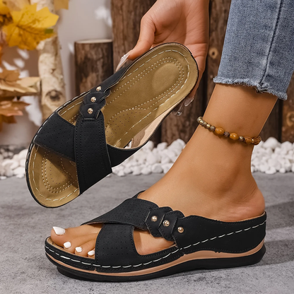 sandals – 9