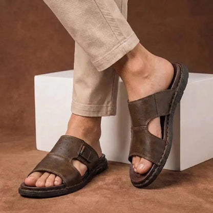 sandals – 3