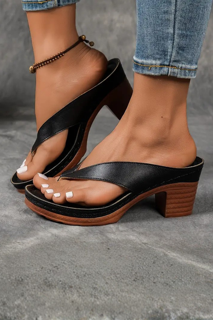 sandals – 8