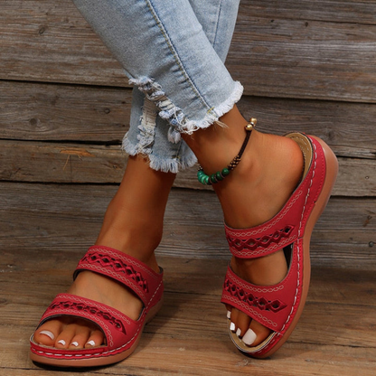 sandals – 5