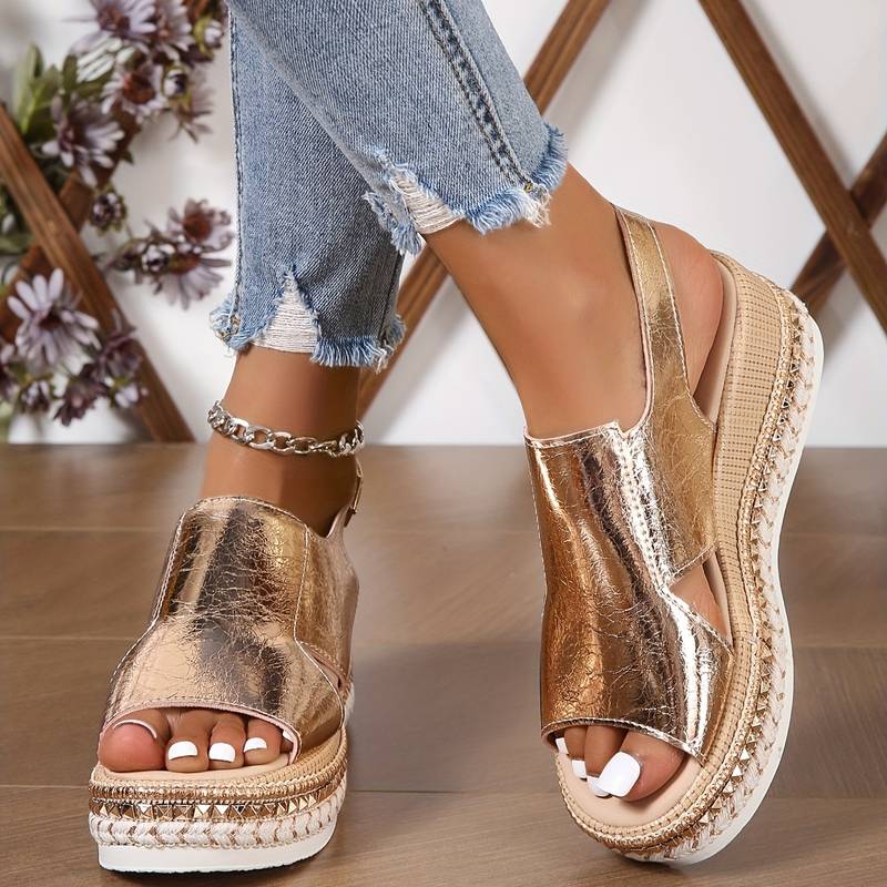 sandals – 2