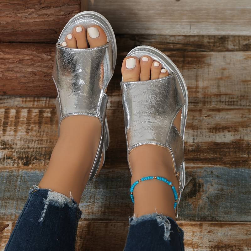 sandals – 5