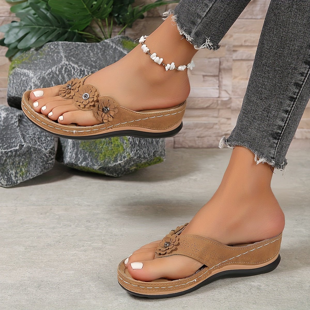 sandals – 2