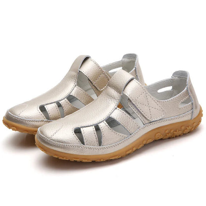 sandals – 10