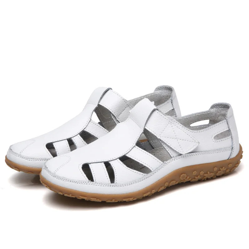 sandals – 5