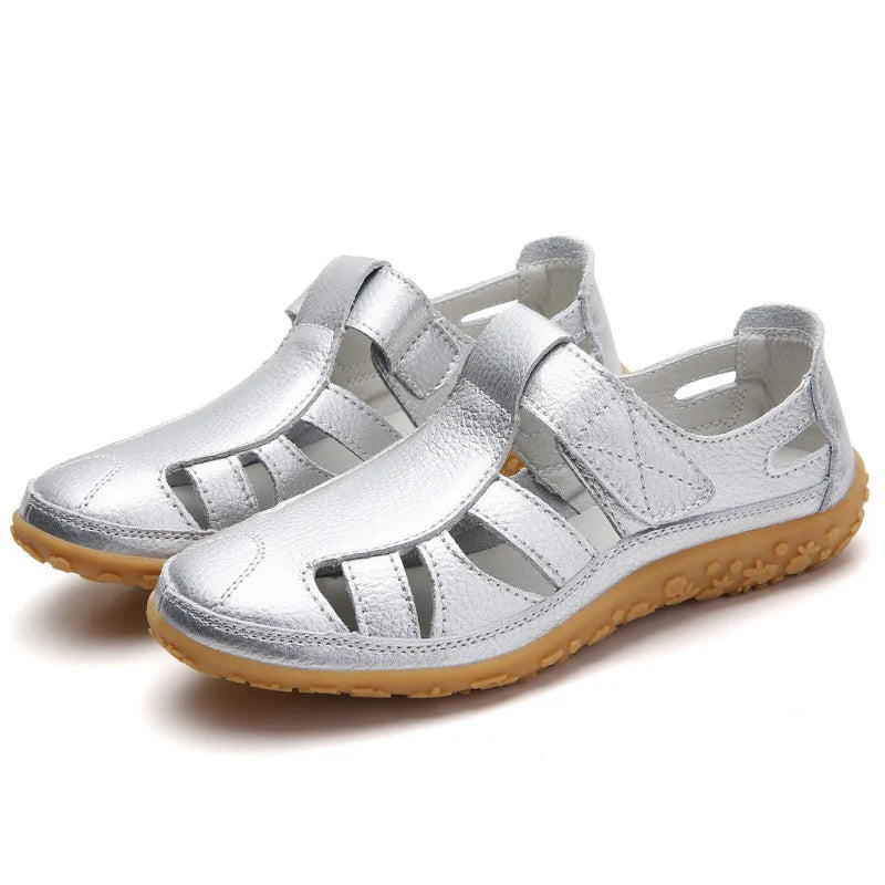 sandals – 9