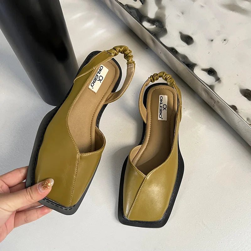 sandals – 9