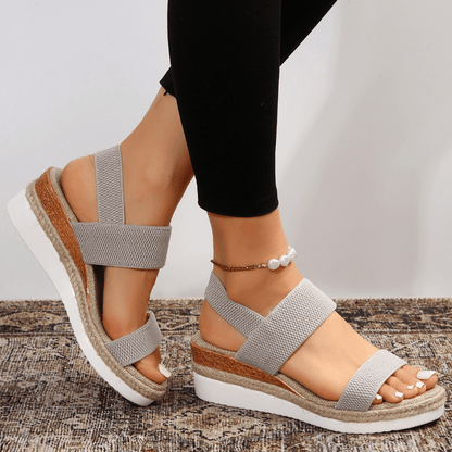 sandals – 10