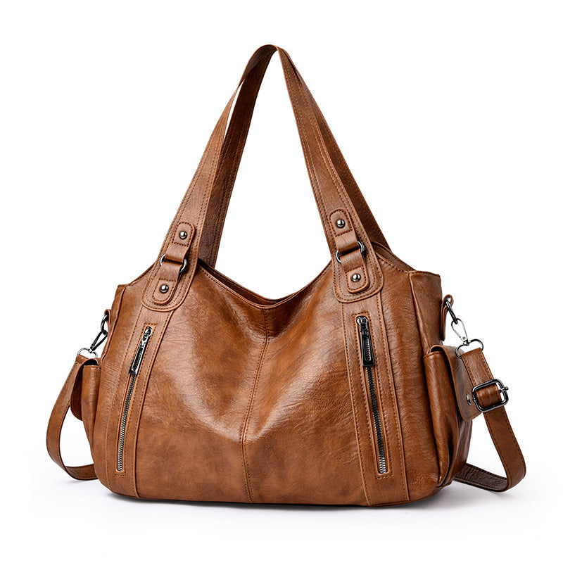 elegant quilted shoulder bag – view 3 – Aurum De London