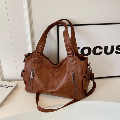 elegant quilted shoulder bag – view 4 – Aurum De London