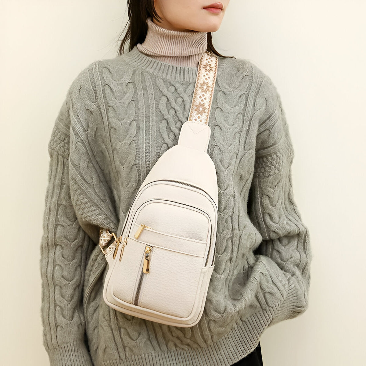 shoulder bag