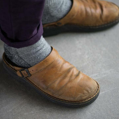 slippers – 8