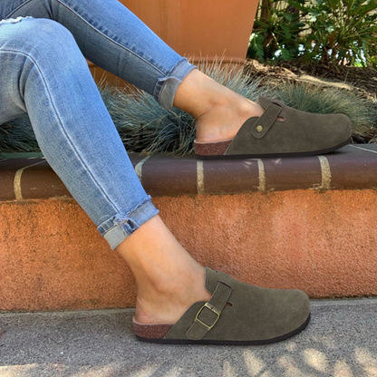 slippers