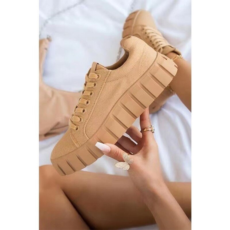 sneakers – 2