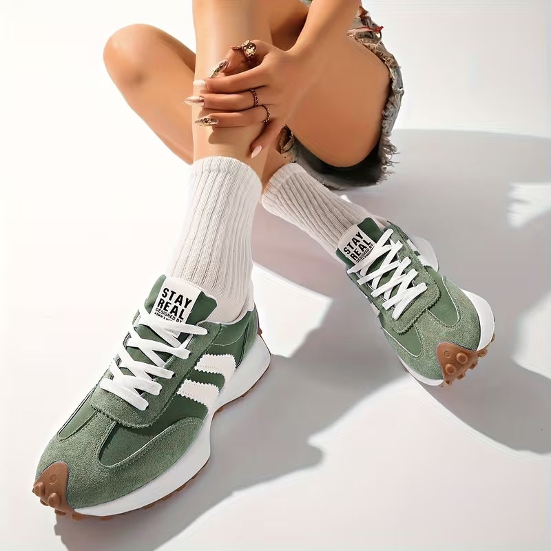 sneakers – 2
