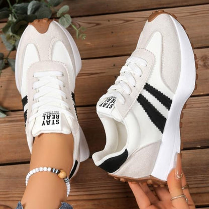 sneakers – 9