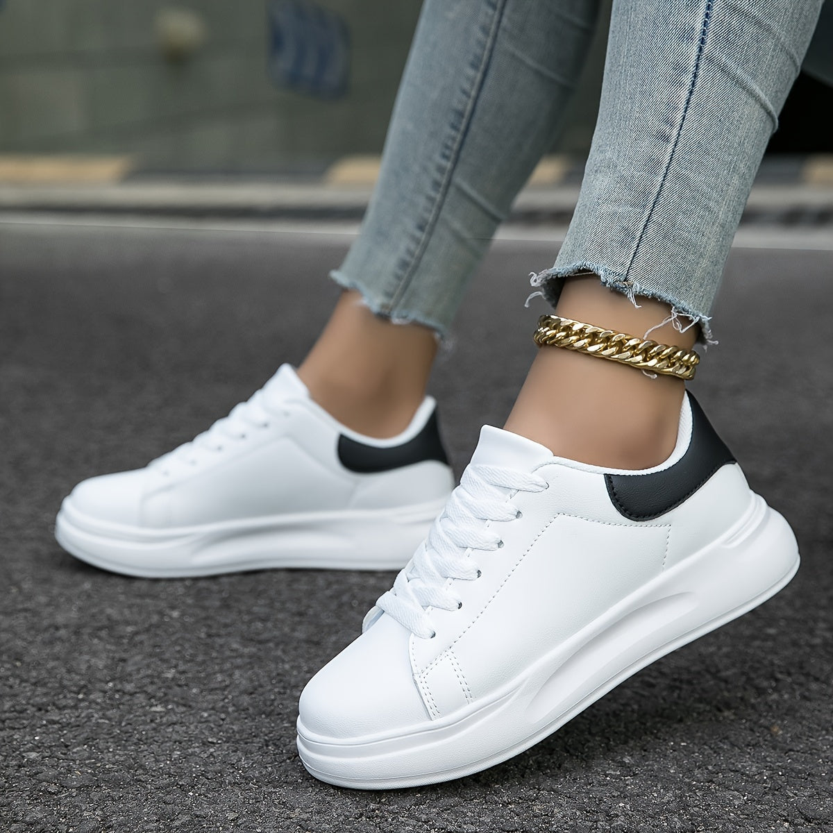 sneakers – 5
