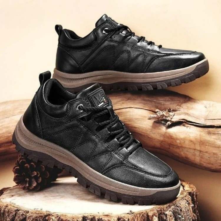 sports shoes