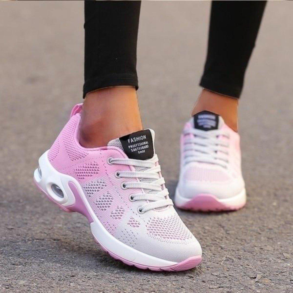 walking shoes – 5